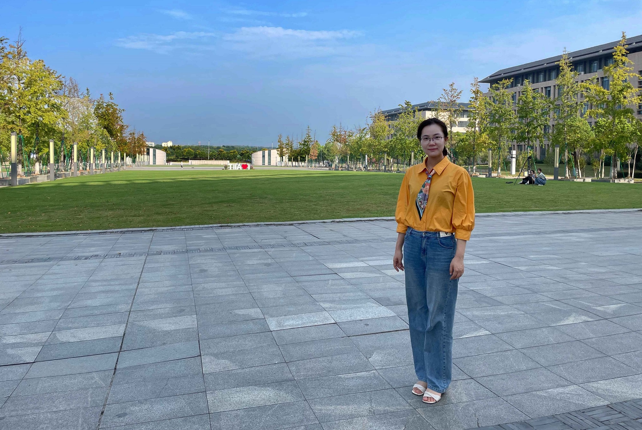 个人生活照.jpg 个人生活照.jpg